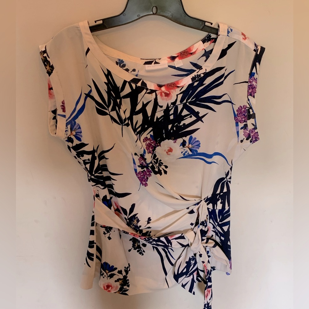 NY & Co. faux wrap floral blouse